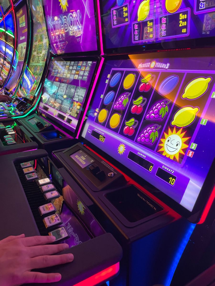 پاکستان کے نئے Blazing 7s Casino Slotsکیسینو کھلاڑیوں کے لیے خوش آمدید بونس
